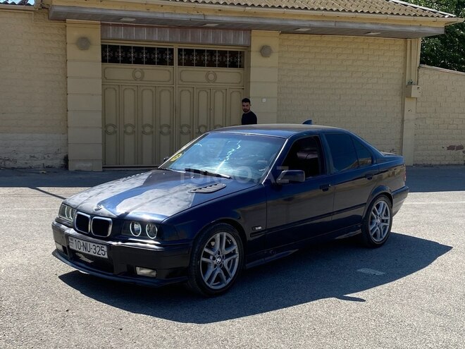 BMW 325 1995, 400,588 km - 2.5 l - Bakı