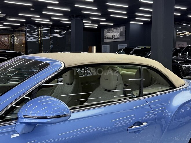 Bentley Continental GT-23