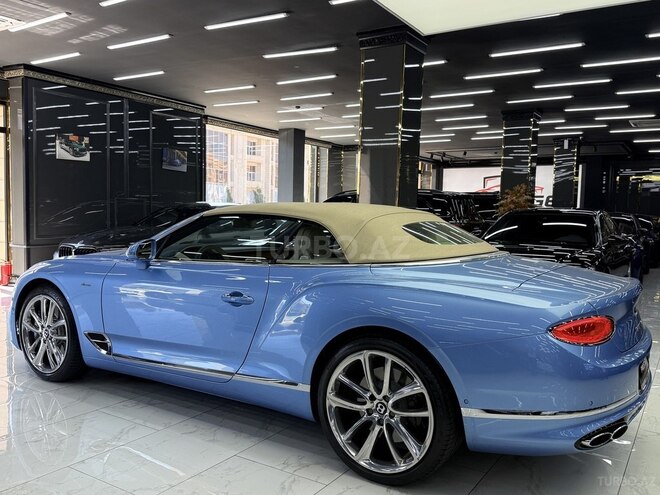 Bentley Continental GT-22