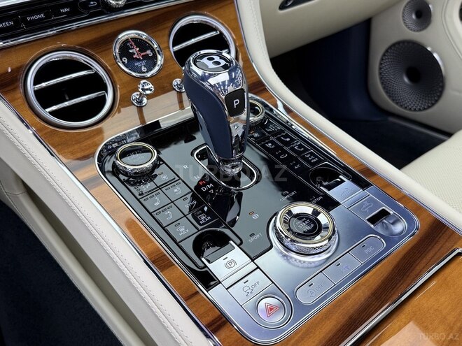 Bentley Continental GT-17
