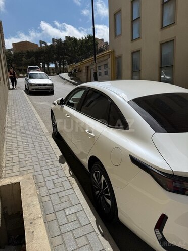 Changan Qiyuan A05 2025, 1,000 km - 1.5 л - Bakı