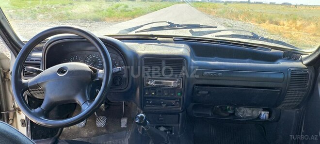 GAZ 31105 2004, 349,000 km - 2.3 l - Sabirabad
