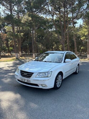 Hyundai Sonata-10