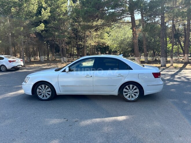 Hyundai Sonata-7