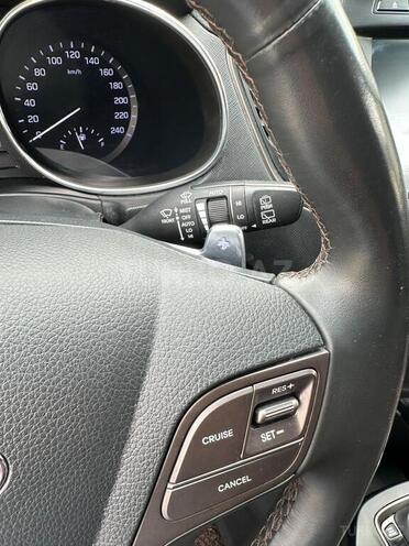 Hyundai Grand Santa Fe 2016, 225,000 km - 2.2 l - Bakı