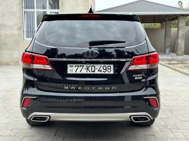 Hyundai Grand Santa Fe 2016, 225,000 km - 2.2 l - Bakı