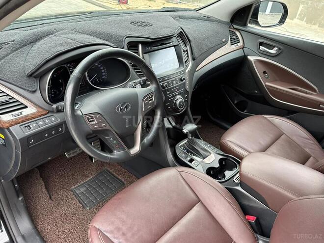 Hyundai Grand Santa Fe 2016, 225,000 km - 2.2 l - Bakı