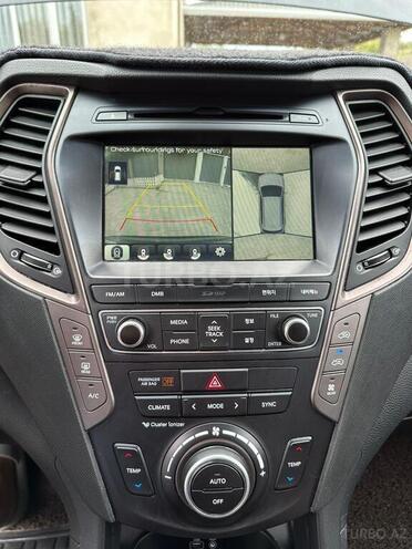 Hyundai Grand Santa Fe 2016, 225,000 km - 2.2 l - Bakı