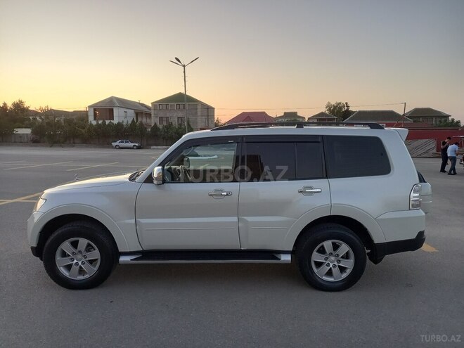 Mitsubishi Pajero 2008, 205,000 km - 3.0 л - Bakı