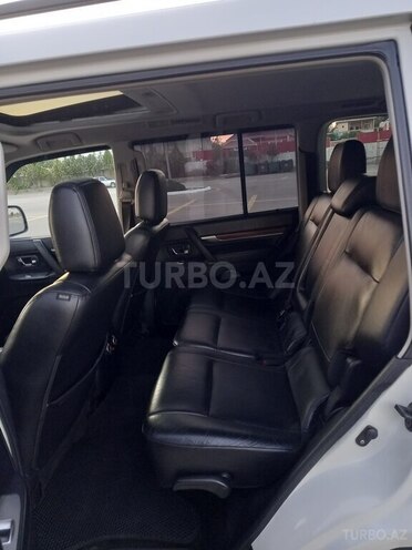 Mitsubishi Pajero 2008, 205,000 km - 3.0 л - Bakı