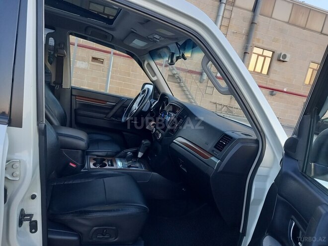 Mitsubishi Pajero 2008, 205,000 km - 3.0 л - Bakı