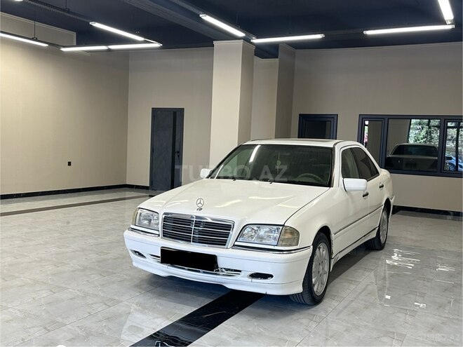 Mercedes C 230 1998, 383,000 km - 2.3 l - Salyan