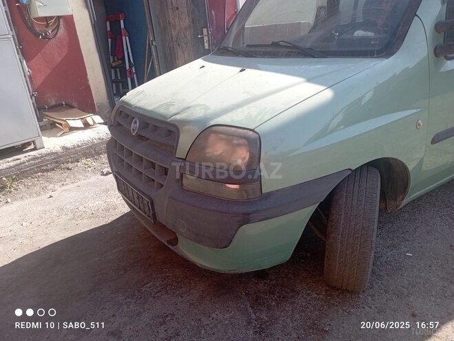 Fiat Doblo 2004, 183,000 km - 1.6 l - Bakı