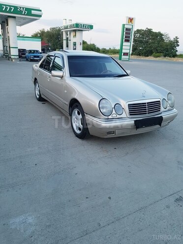 Mercedes E 230 1997, 250,000 km - 2.3 l - Şəmkir