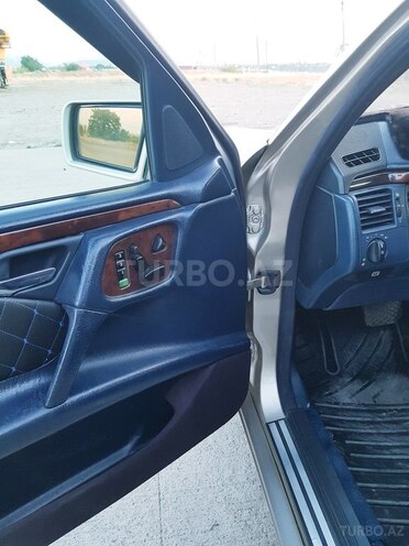 Mercedes E 230 1997, 250,000 km - 2.3 l - Şəmkir
