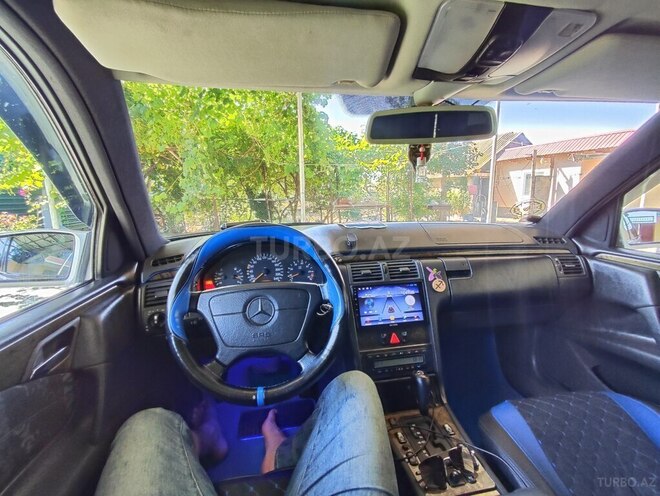 Mercedes E 240 1998, 386,000 km - 2.4 l - Bakı