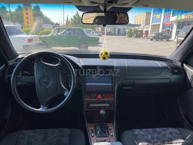 Mercedes C 200 1998, 290,928 km - 2.0 л - Masallı