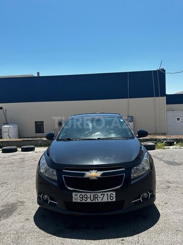 Chevrolet Cruze-1