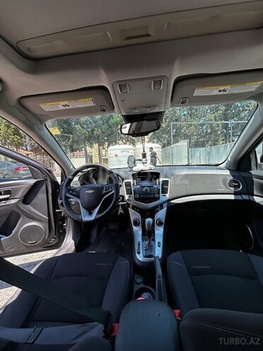 Chevrolet Cruze-8