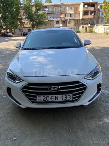 Hyundai Avante 2016, 140,000 km - 1.6 л - Gəncə