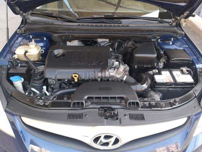 Hyundai i30 2010, 246,000 km - 1.6 л - Bakı