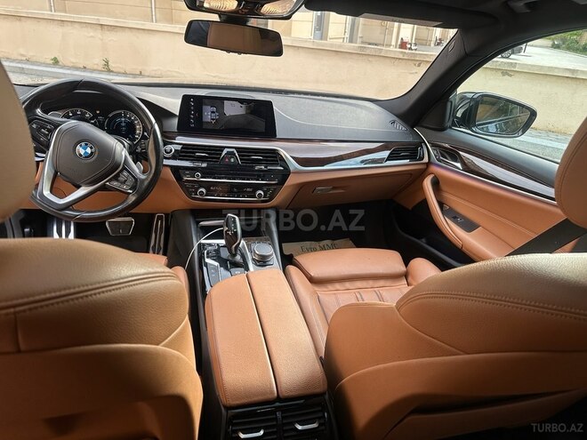 BMW 530e-9