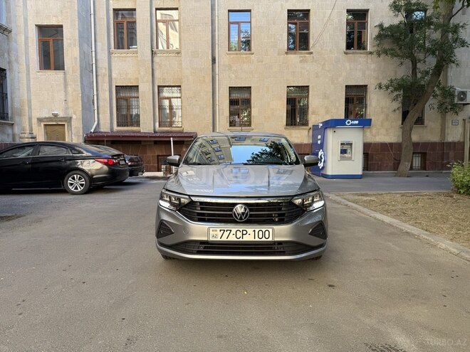Volkswagen Polo 2021, 58,500 km - 1.6 л - Bakı