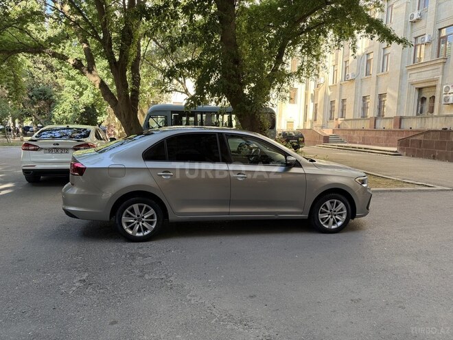 Volkswagen Polo 2021, 58,500 km - 1.6 л - Bakı