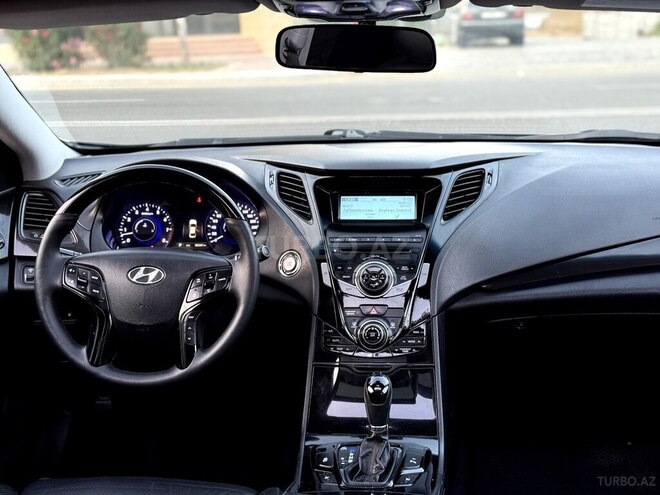 Hyundai Grandeur 2013, 182,300 km - 2.4 л - Bakı
