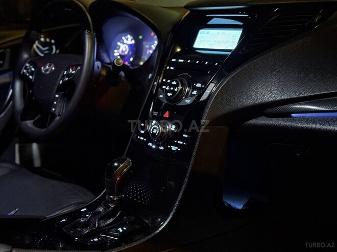 Hyundai Grandeur 2013, 182,300 km - 2.4 л - Bakı