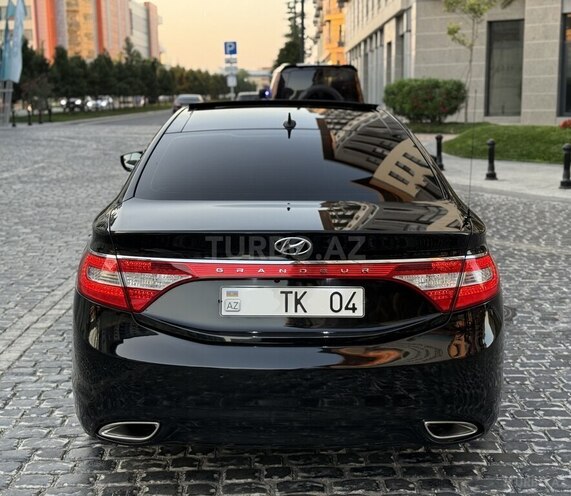 Hyundai Grandeur 2013, 182,300 km - 2.4 л - Bakı