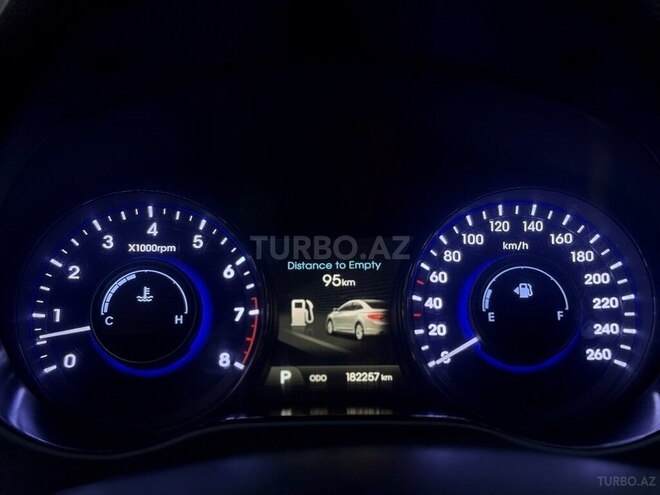 Hyundai Grandeur 2013, 182,300 km - 2.4 л - Bakı