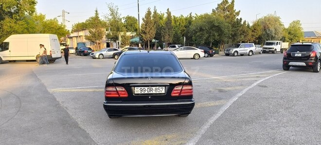 Mercedes E 280 2000, 385,000 km - 2.8 l - Sumqayıt