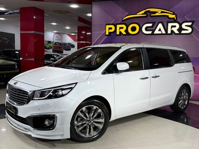 Kia Carnival-10