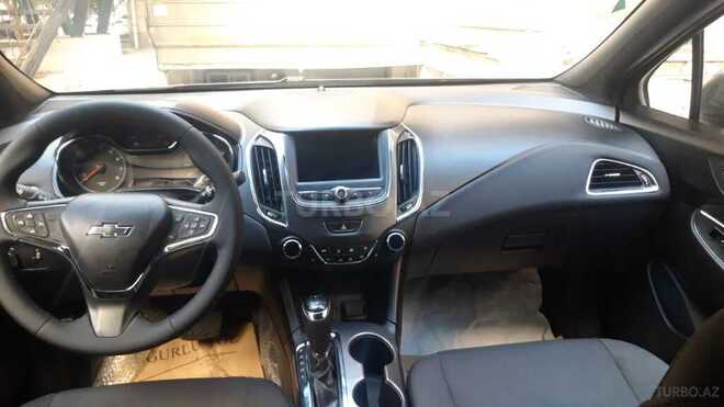 Chevrolet Cruze-2