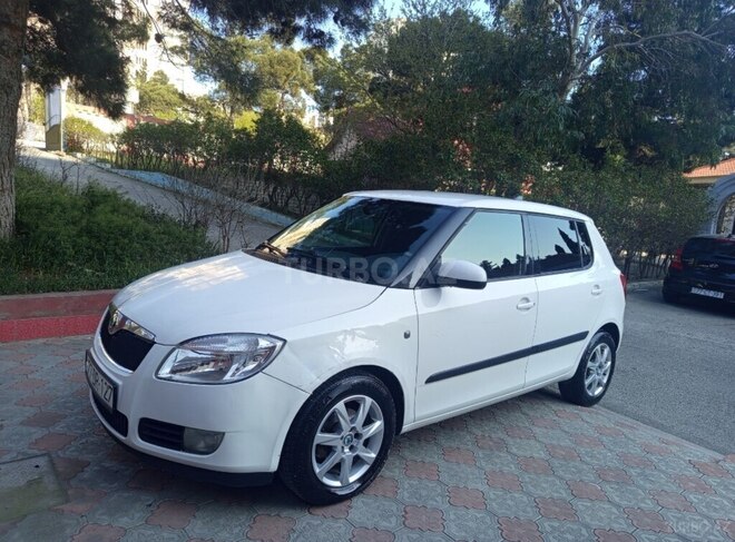Skoda Fabia 2008, 282,000 km - 1.4 l - Bakı