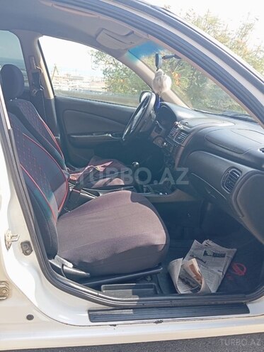Nissan Sunny 2007, 271,000 km - 1.6 л - Bakı