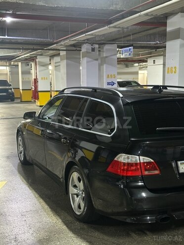 BMW 520 2006, 300,000 km - 2.0 l - Bakı