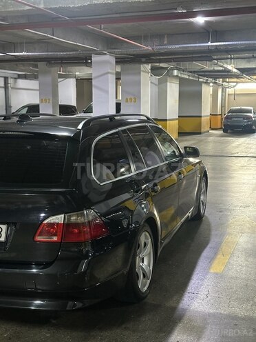 BMW 520 2006, 300,000 km - 2.0 l - Bakı