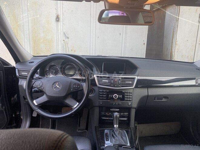 Mercedes E 200 2009, 222,454 km - 1.8 l - Bakı