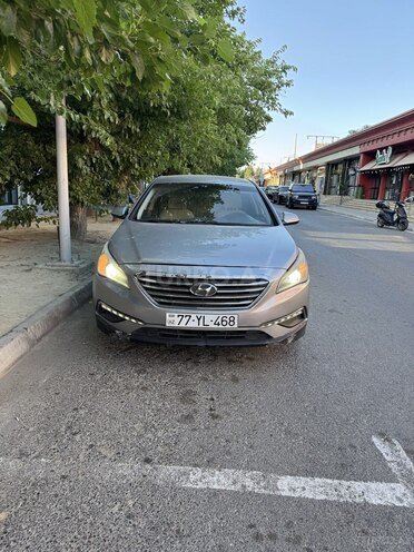 Hyundai Sonata-4
