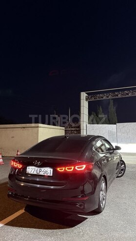 Hyundai Elantra 2016, 215,000 km - 2.0 л - Bakı