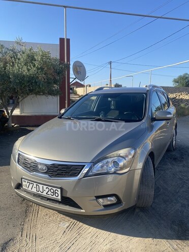 Kia  2010, 340,000 km - 1.6 l - Bakı