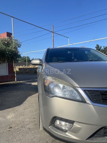 Kia  2010, 340,000 km - 1.6 l - Bakı