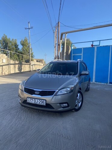 Kia  2010, 340,000 km - 1.6 l - Bakı