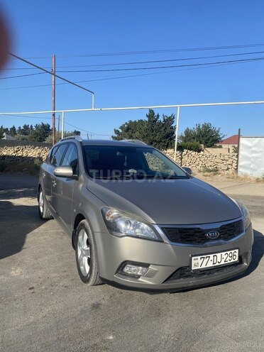 Kia  2010, 340,000 km - 1.6 l - Bakı