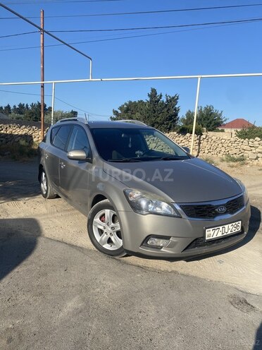 Kia  2010, 340,000 km - 1.6 l - Bakı