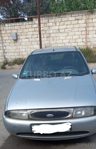 Ford Fiesta 1998, 250,000 km - 1.2 л - Bakı