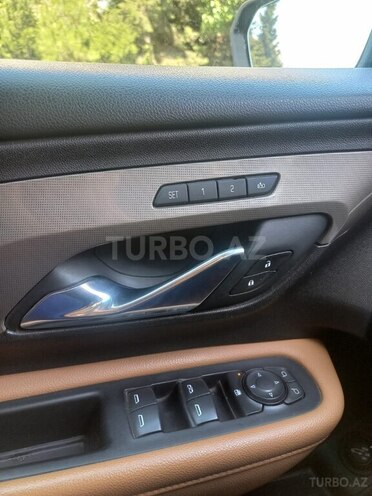 GMC Terrain-5
