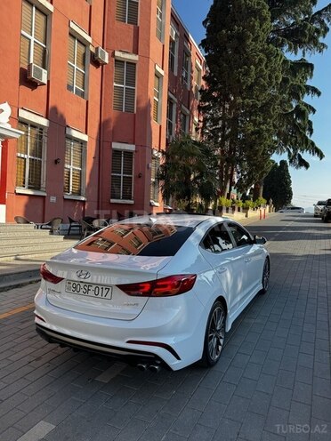 Hyundai Elantra 2018, 66,000 km - 1.6 l - Gəncə
